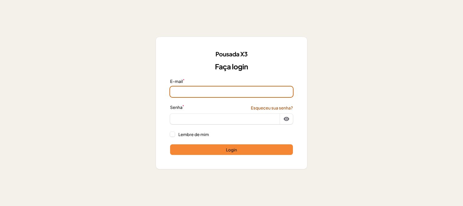 Tela do passo 1: O sistema abre na tela de login. Informe o e-mail e a senha que o administrador cadastrou para você e clique e